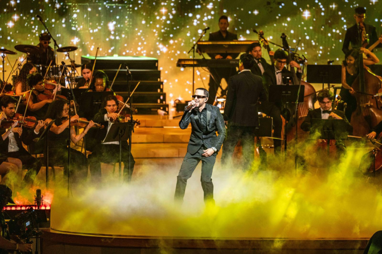 Foto-Yandel-Sinfonico