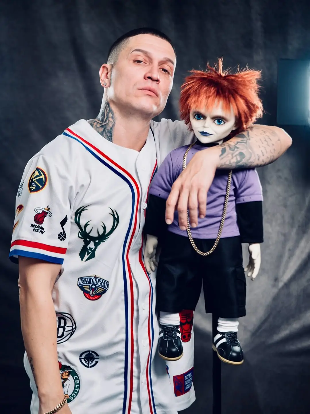 Vienen muchas nuevas!! Trabajando solito sin mirar pa lao 😎👽🤖Gracias a mis LETROSOS😈👹Haa!!! (1)